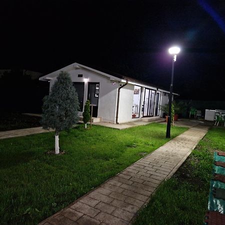 Complex Turistic N&S Ξενοδοχείο Două Mai Εξωτερικό φωτογραφία