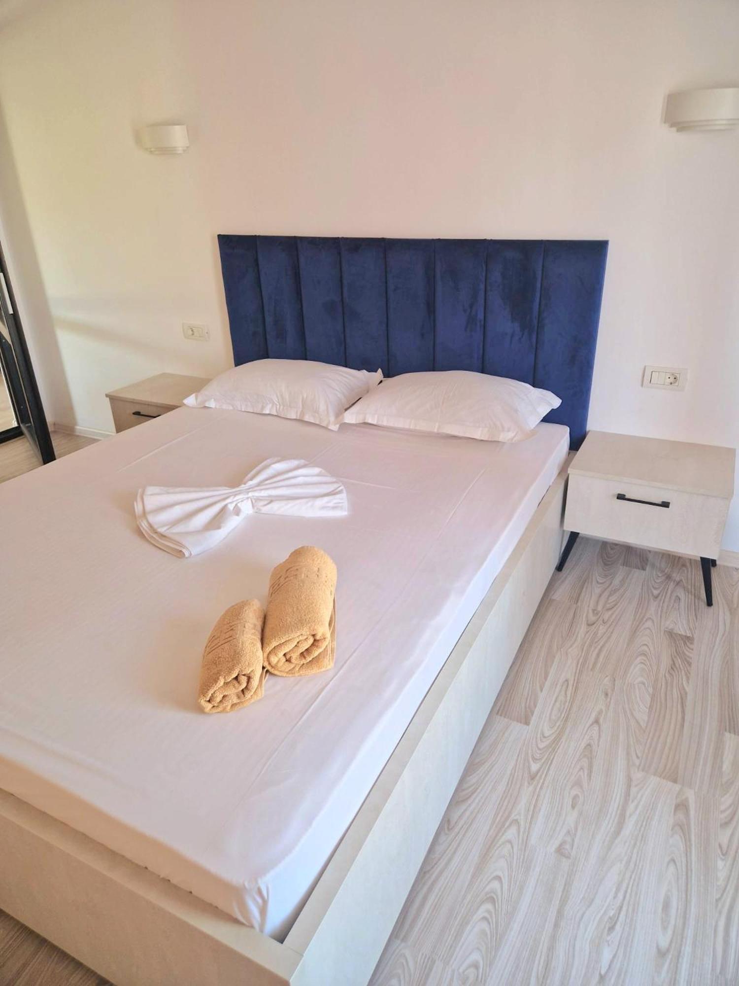 Complex Turistic N&S Ξενοδοχείο Două Mai Εξωτερικό φωτογραφία